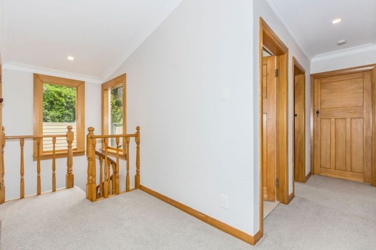 Photo of property in 68 Rakau Road, Hataitai, Wellington, 6021