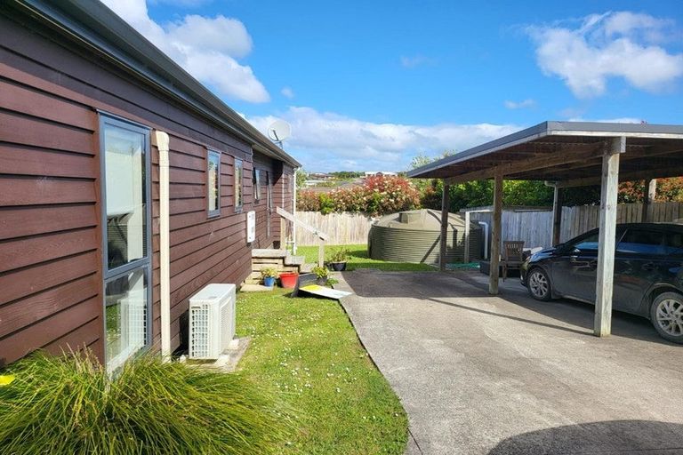 Photo of property in 11 Wharuka Glade, Mangawhai, 0505