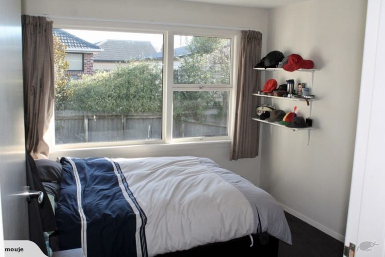 Photo of property in 80 Daniels Road, Redwood, Christchurch, 8051