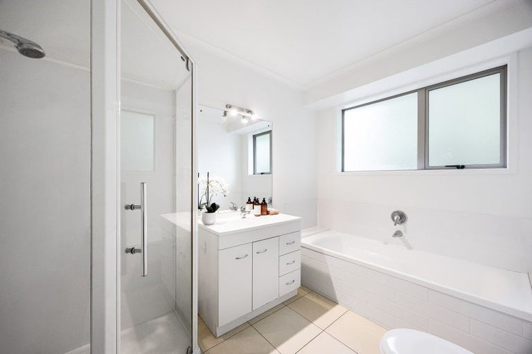 Photo of property in 155 Gulf Harbour Drive, Gulf Harbour, Whangaparaoa, 0930