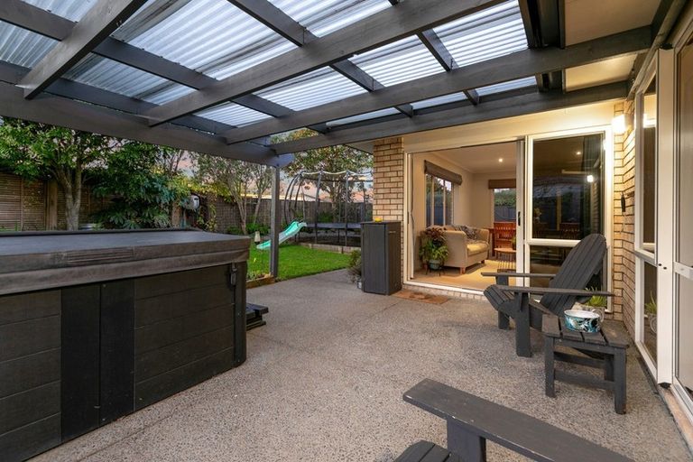 Photo of property in 25 Glenmonarch Place, Pyes Pa, Tauranga, 3112