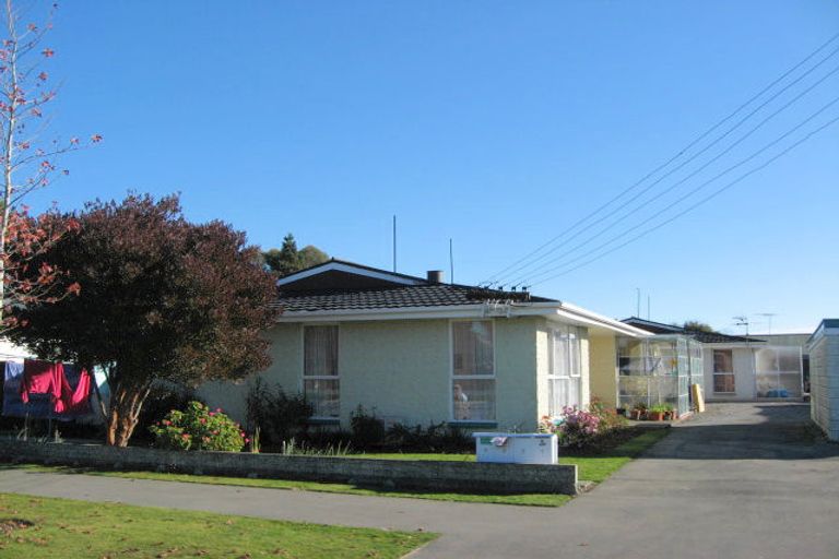 Photo of property in 16 Pentland Drive, Belfast, Christchurch, 8051