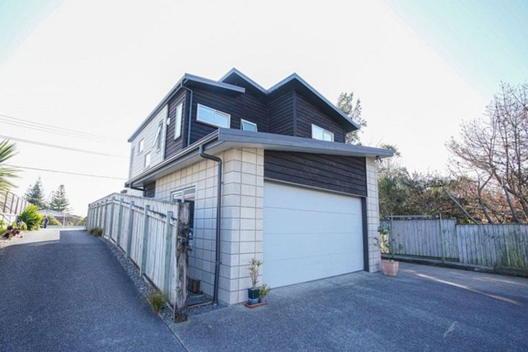 Photo of property in 20b Wharemauku Road, Raumati Beach, Paraparaumu, 5032