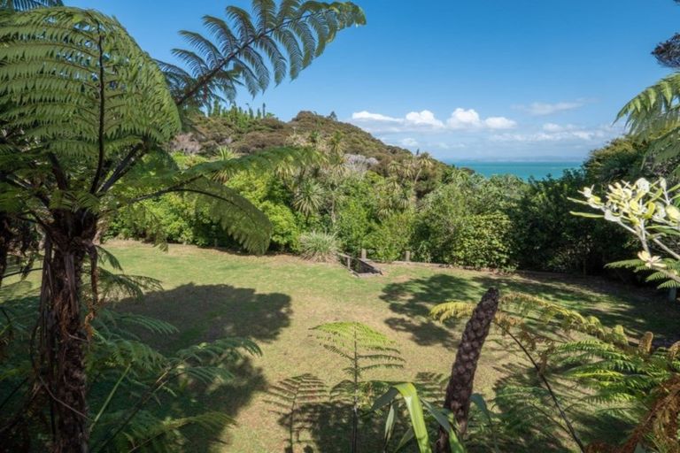 Photo of property in 15 Tuitonga Road, Karikari Peninsula, 0483