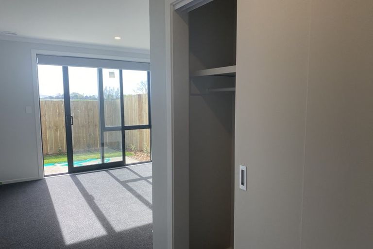 Photo of property in 41 Waruhia Crescent, Rototuna North, 3281