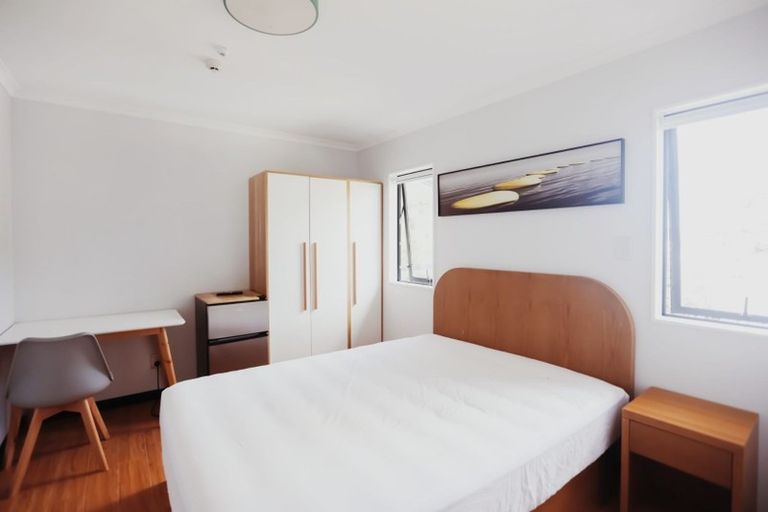 Photo of property in 6 Brookfield Avenue, Onehunga, Auckland, 1061