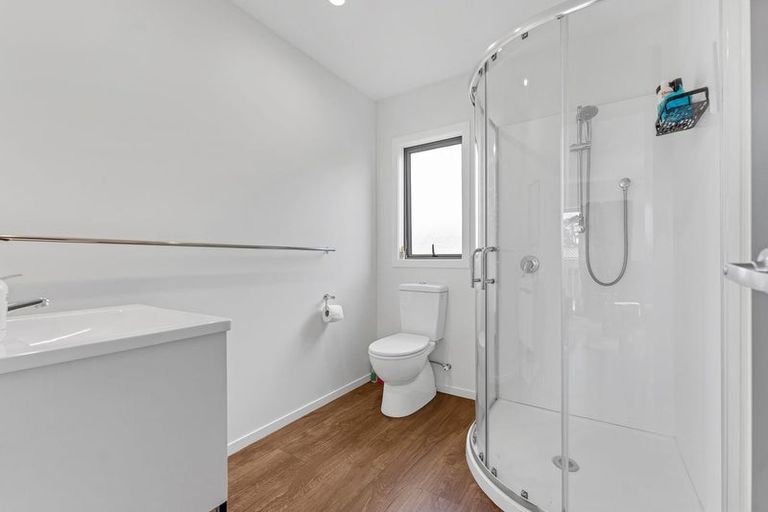 Photo of property in 20 Harbour Crest Drive, Waiuku, 2123