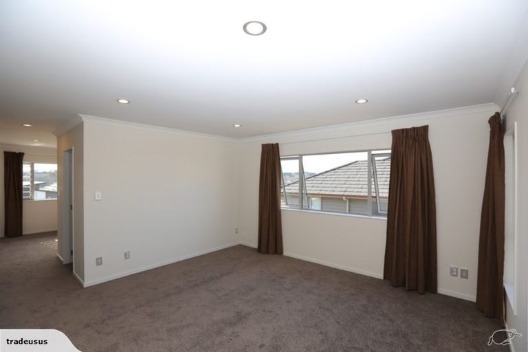 Photo of property in 20 Walter Crescent, Silverdale, 0932