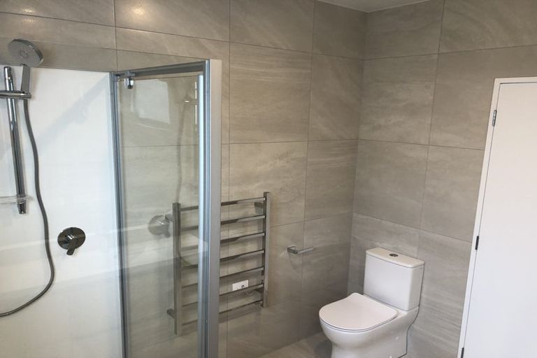 Photo of property in 34 Cambie Avenue, Red Beach, 0932