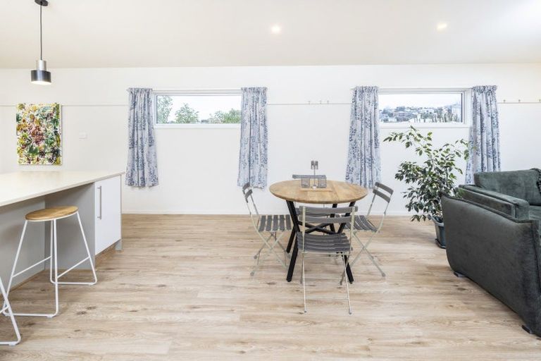Photo of property in 10 Aitken Place, Mornington, Dunedin, 9011