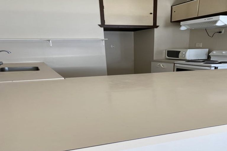 Photo of property in 1/4 Gower Street, Silverstream, Upper Hutt, 5019