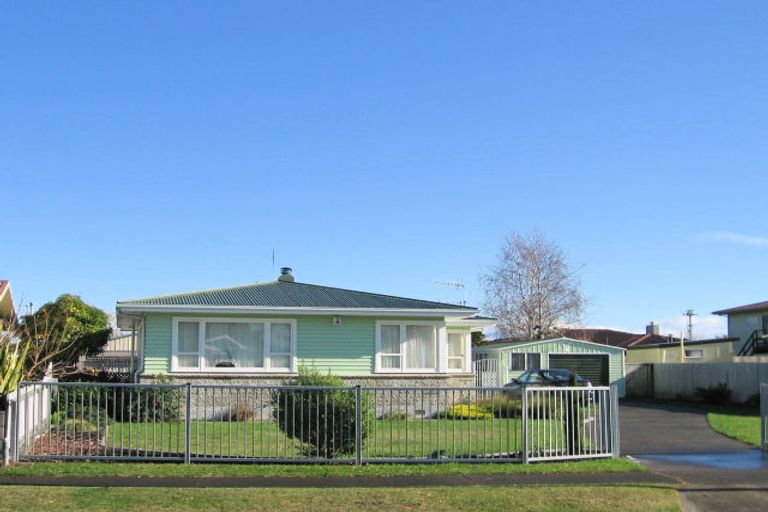 Photo of property in 7 Waterworth Avenue, Onekawa, Napier, 4110