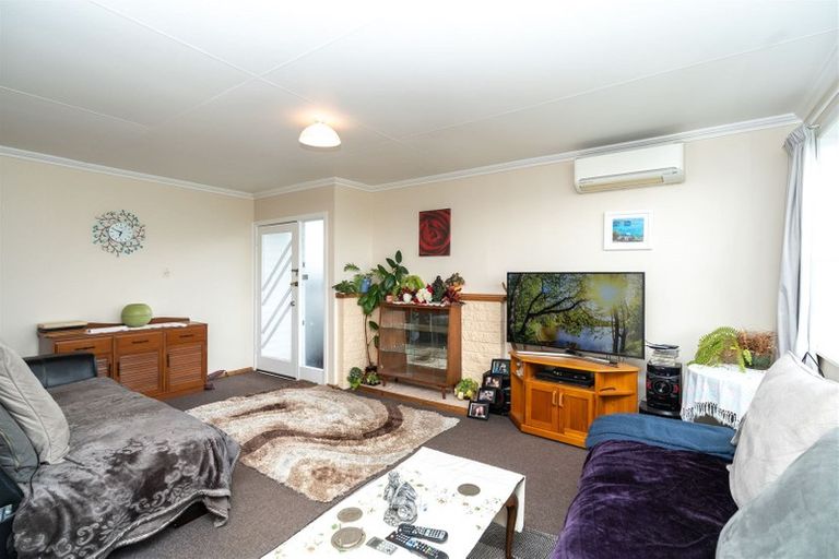 Photo of property in 35 Sheridan Street, Silverdale, Hamilton, 3216