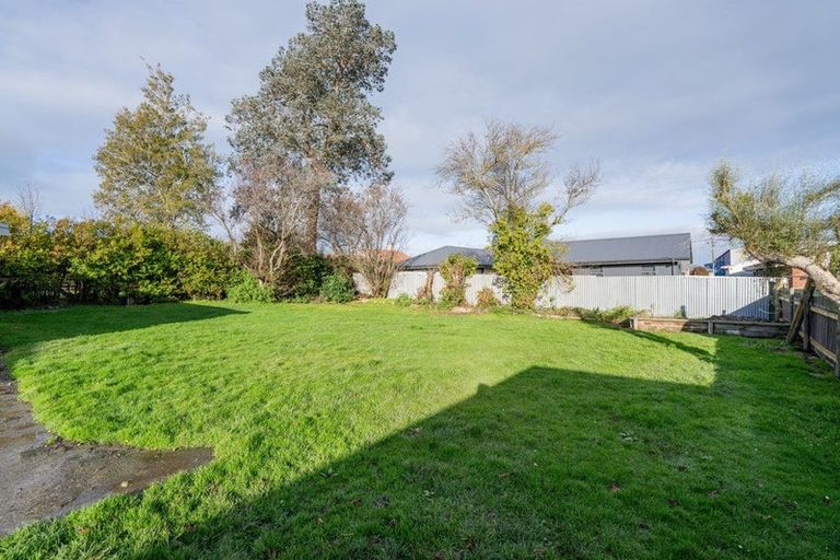 Photo of property in 15 Mary Street, Winton, 9720