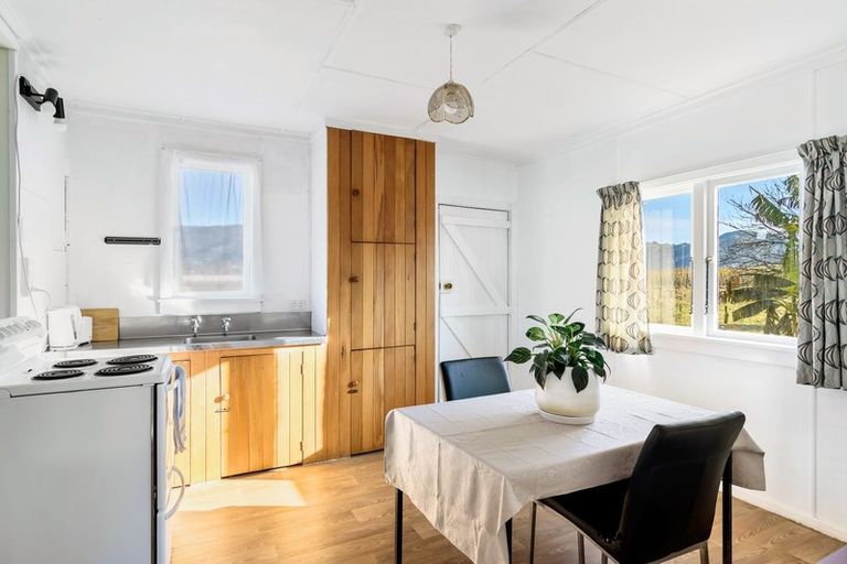 Photo of property in 427 Main Rd Riwaka, Riwaka, Motueka, 7198