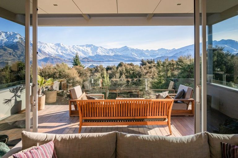 Photo of property in 9 Mount Gold Place, Wanaka, 9305