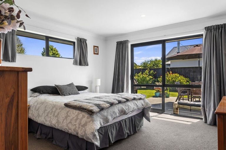 Photo of property in 25 Wineberry Avenue, Amberley, 7410