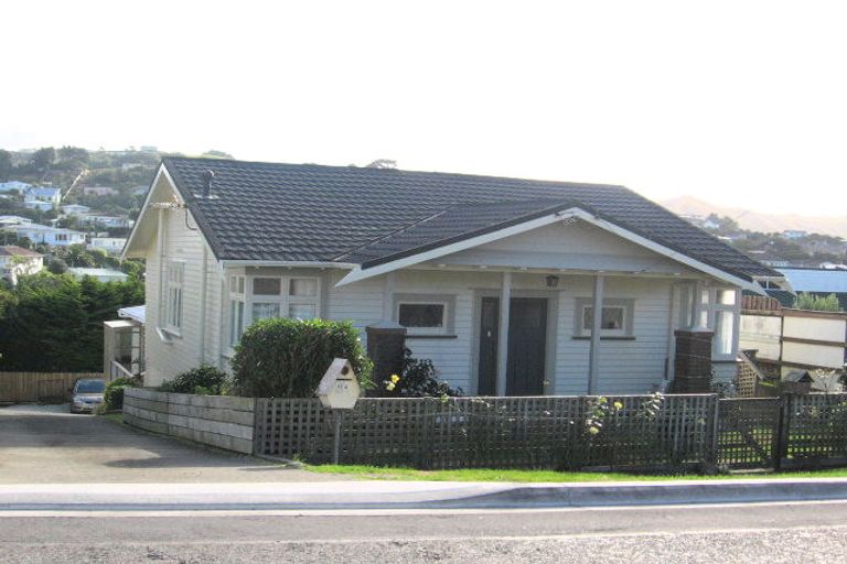 Photo of property in 13a Retter Street, Paparangi, Wellington, 6037