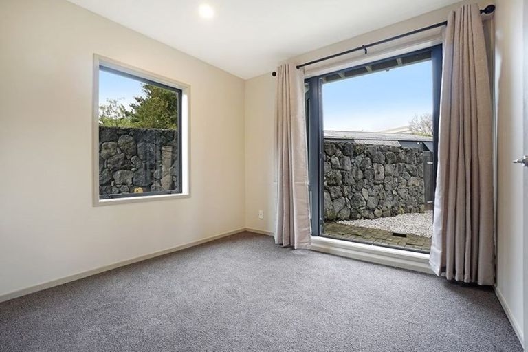 Photo of property in 21 Dovedale Place, Parnell, Auckland, 1010