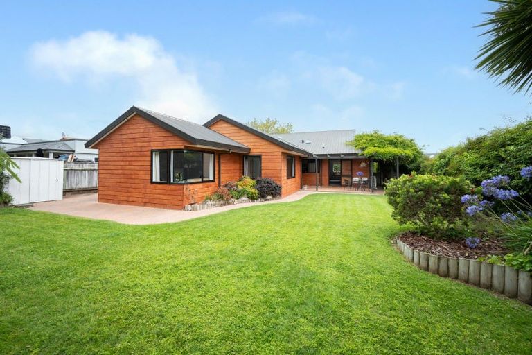 Photo of property in 7 Penlington Place, Havelock North, 4130