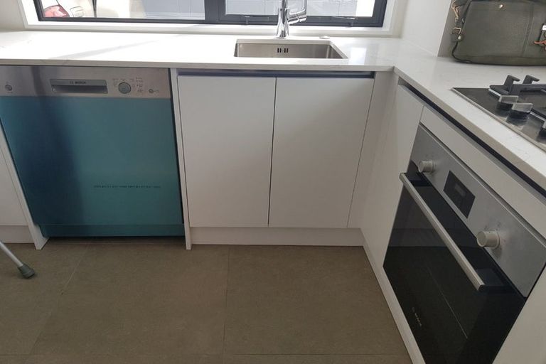 Photo of property in 94d Bay Street, Red Beach, 0932