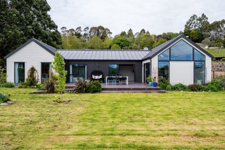 Photo of property in 250c Gladstone Road North, Mosgiel, 9092