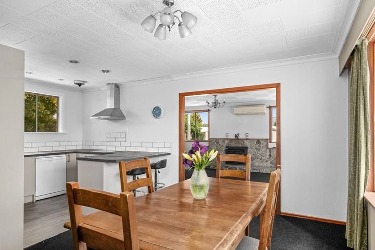 Photo of property in 93 Russell Street, Alexandra, 9320