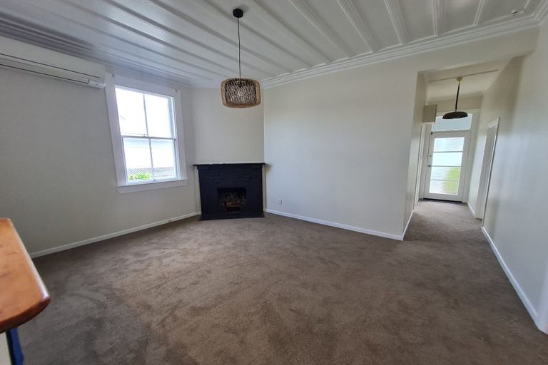 Photo of property in 11 Angus Avenue, Berhampore, Wellington, 6023