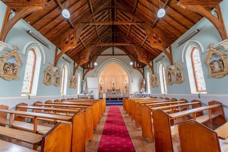 Photo of property in 24 Thackeray Street, Saint Andrews, 7988