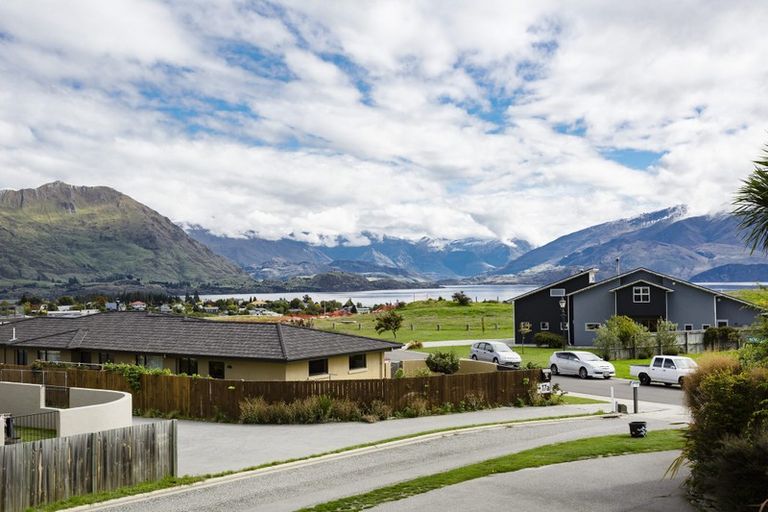 Photo of property in 13b Mataraki Place, Wanaka, 9305