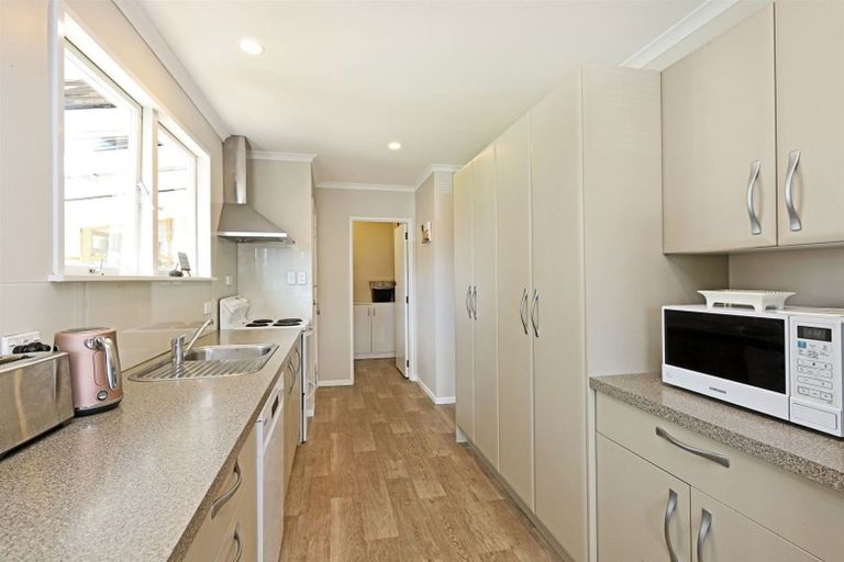 Photo of property in 180 Portsmouth Road, Flaxmere, Hastings, 4120