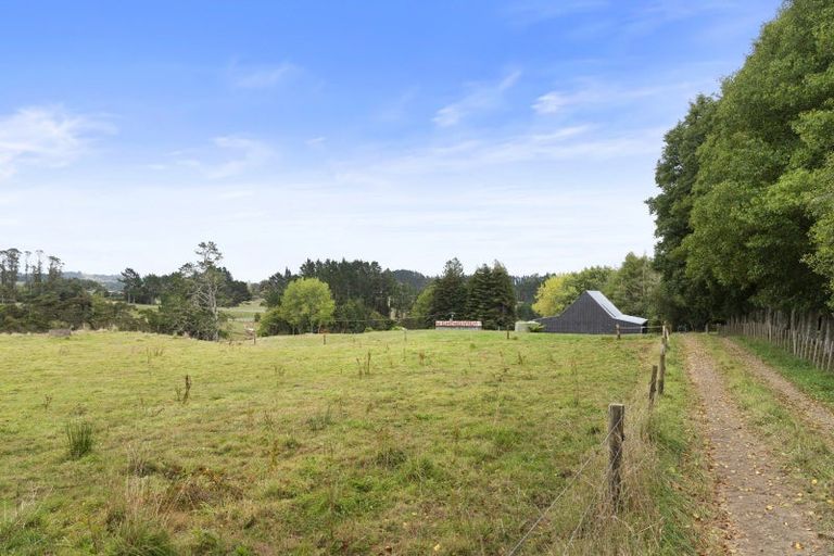 Photo of property in 200 Gelling Road, Hunua, 2583