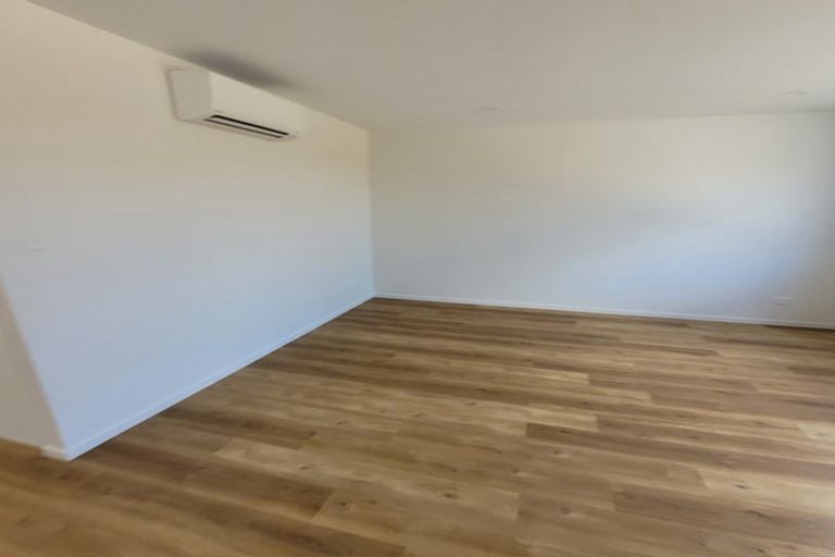 Photo of property in 76c Chartwell Avenue, Glenfield, Auckland, 0629