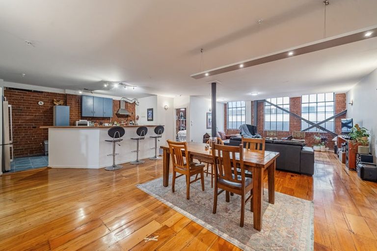 Photo of property in Bond Store Apartments, 8h Egmont Street, Te Aro, Wellington, 6011