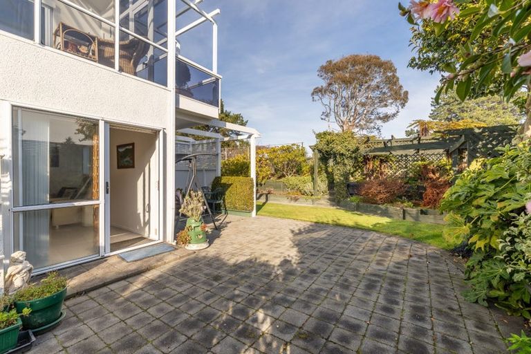 Photo of property in 23 Briarmont Street, Avondale, Christchurch, 8061