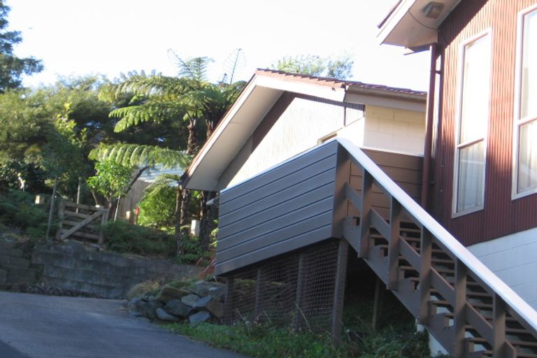 Photo of property in 2/29 Hythe Terrace, Mairangi Bay, Auckland, 0630