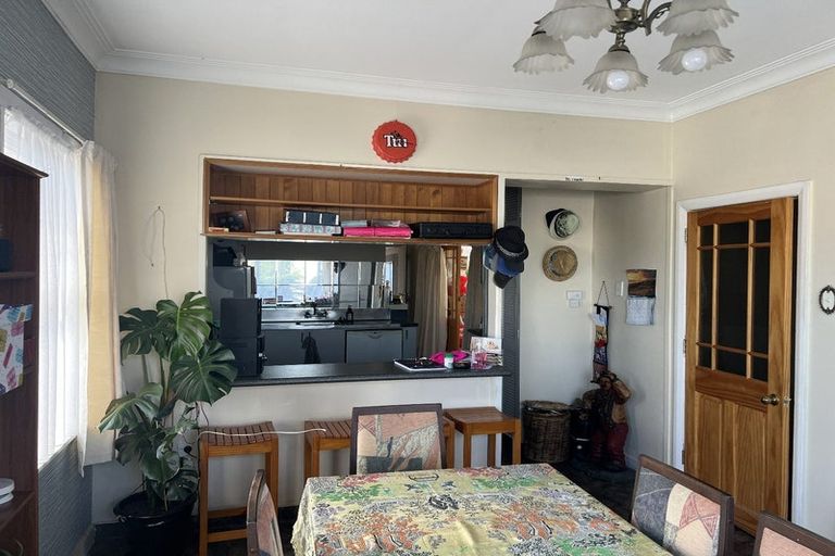 Photo of property in 4 York Street, Levin, 5510