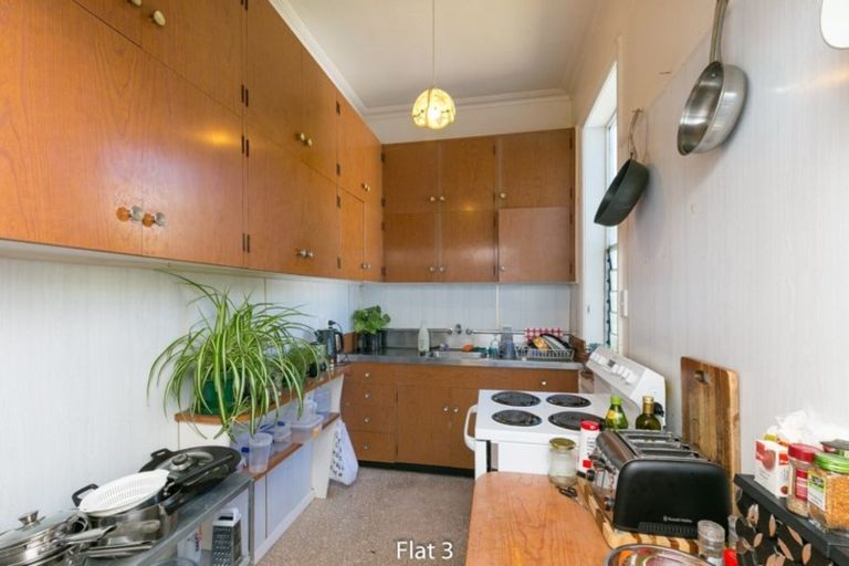 Photo of property in 1/57 Hawker Street, Mount Victoria, Wellington, 6011