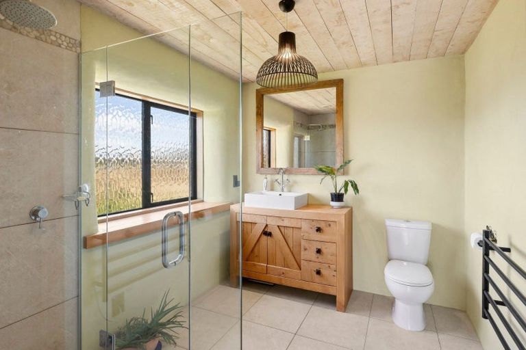 Photo of property in 33 Old Racecourse Road, Albert Town, Wanaka, 9305