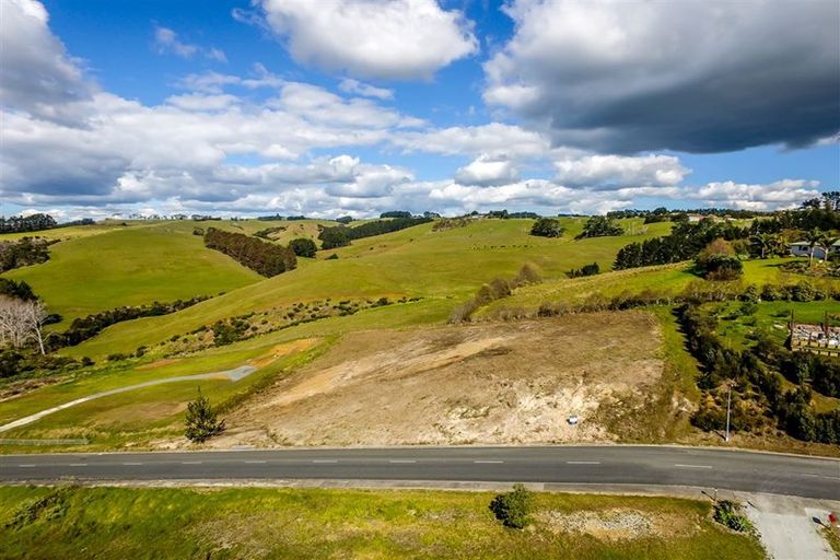 Photo of property in 10 Pekama Drive, Cable Bay, 0420