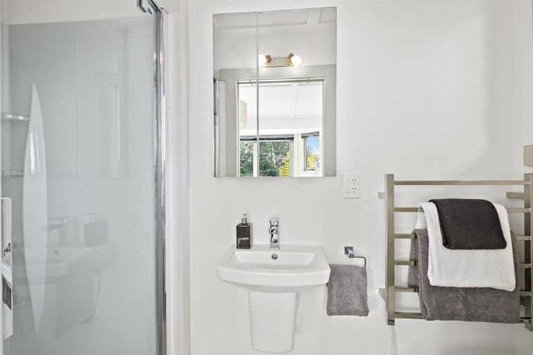 Photo of property in 316 Omaha Flats Road, Tawharanui Peninsula, Warkworth, 0986