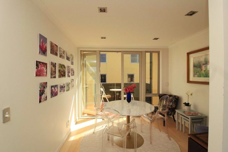 Photo of property in Marrakech Cafe, 14/305 Evans Bay Parade, Hataitai, Wellington, 6021