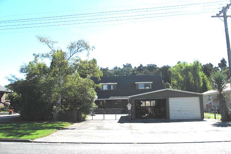 Photo of property in 20 Jollie Street, Geraldine, 7930