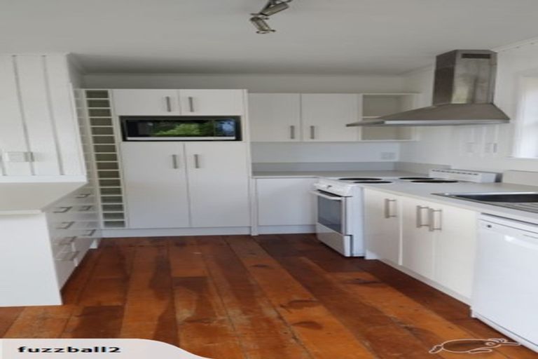 Photo of property in 57-59 Seaview Road, Paremata, Porirua, 5024