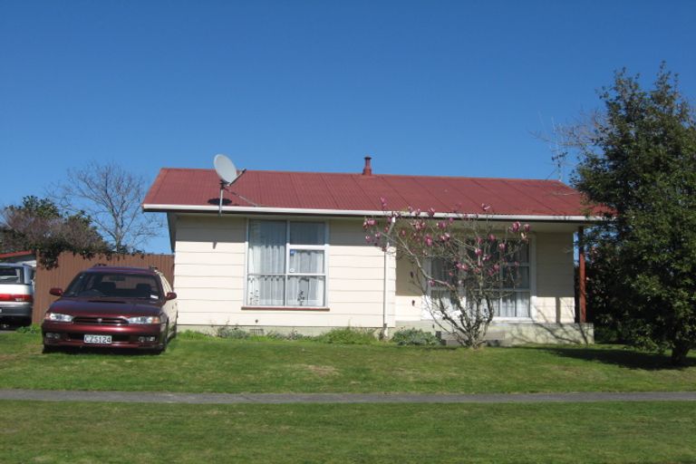 Photo of property in 22 Morgan Crescent, Levin, 5510