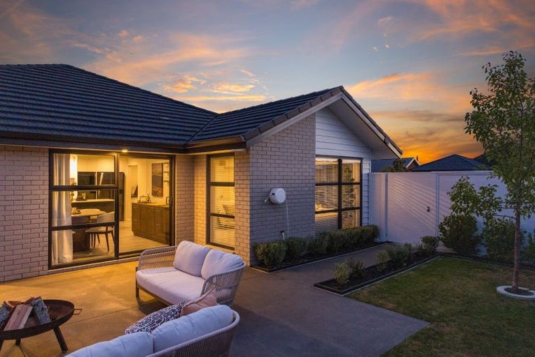 Photo of property in 24 Rose Manor Drive, Springlands, Blenheim, 7201