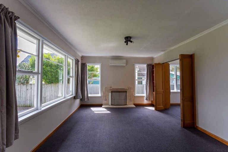 Photo of property in 83 Middleton Road, Upper Riccarton, Christchurch, 8041