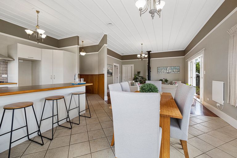 Photo of property in 43 Vogel Street, Cambridge, 3434