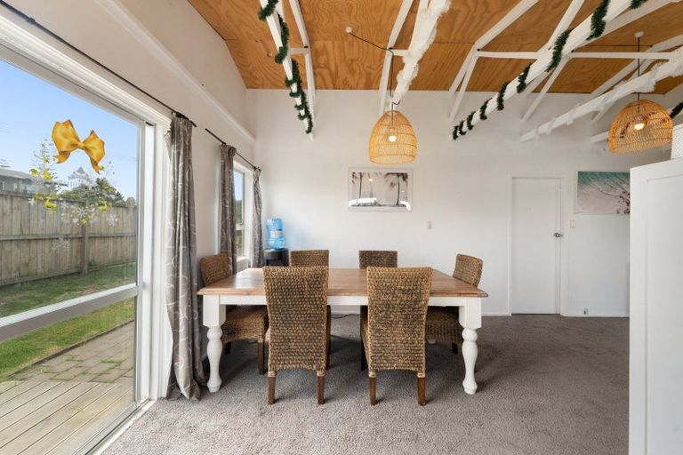 Photo of property in 16 Costello Crescent, Pukehina, Te Puke, 3189
