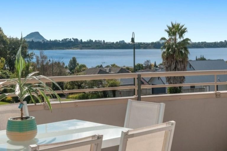 Photo of property in 53 Homestead Place, Welcome Bay, Tauranga, 3112